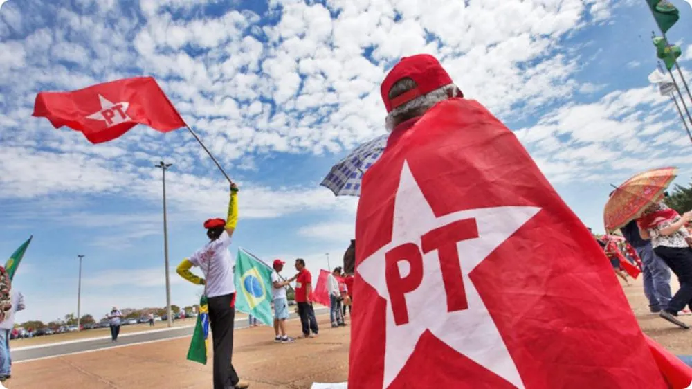 PT retira citações ao Banco Master e a Bolsonaro de manifesto que será lançado em congresso