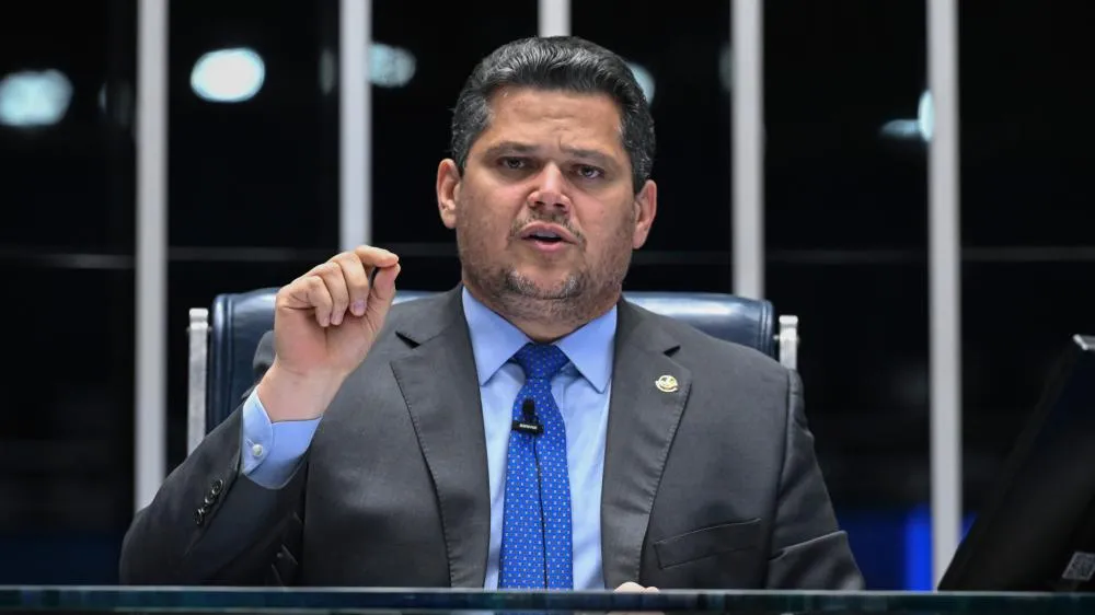 Congresso marca sessão para analisar veto de Lula a projeto que pode reduzir penas por atos golpistas