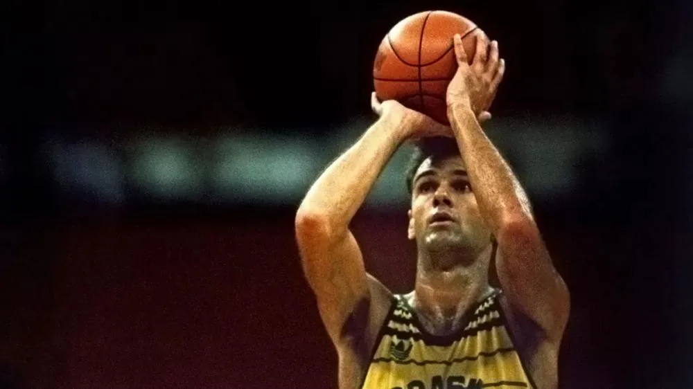 Governo Federal decreta luto oficial de três dias pela morte do ícone do basqueste, Oscar Schmidt